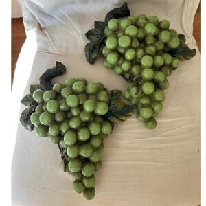 2 Vintage white grapes Wall Hanging Decor Italian style kitchen dining resin set